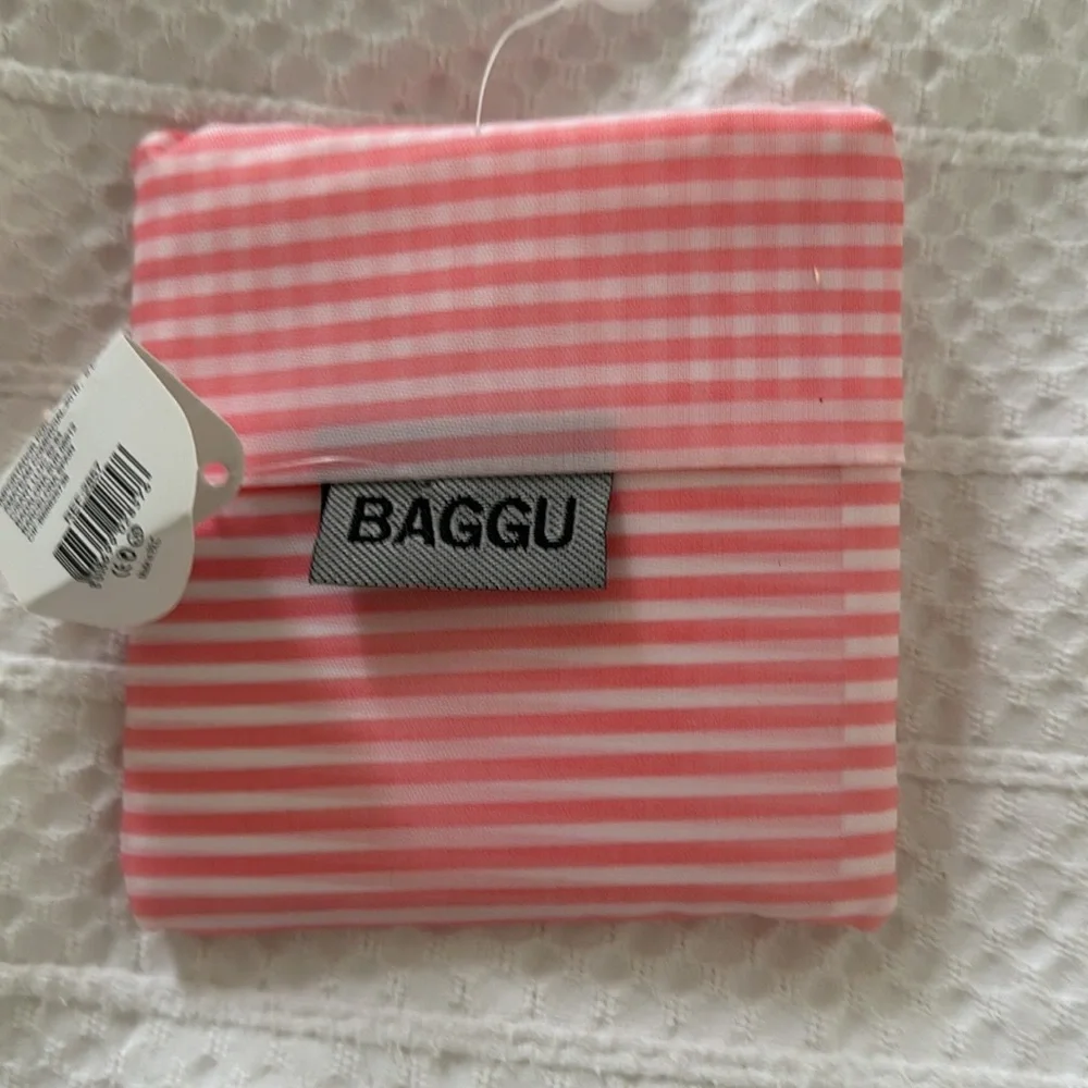 2 NWT IMITATION BAGGU foldable TOTE bags - turquoise/stars & Pink stripes - Picture 5 of 10